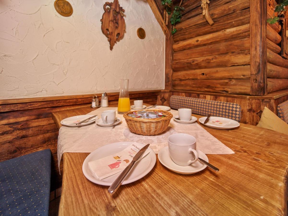 Haus Erbhof Gasthof Sölden